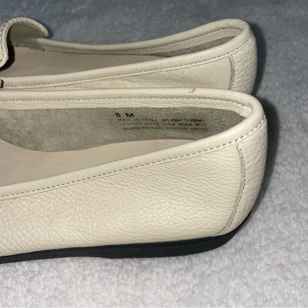 Eddie Bauer Penny Loafers White Leather Size 8 M